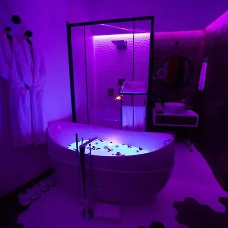 Cephanelik Boutique 3* טראבזון