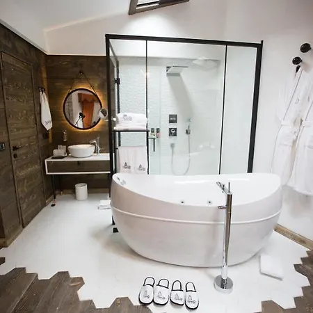 Cephanelik Boutique טראבזון