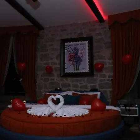 Cephanelik Boutique 3* טראבזון