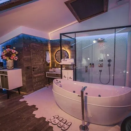 Cephanelik Boutique Trabzon