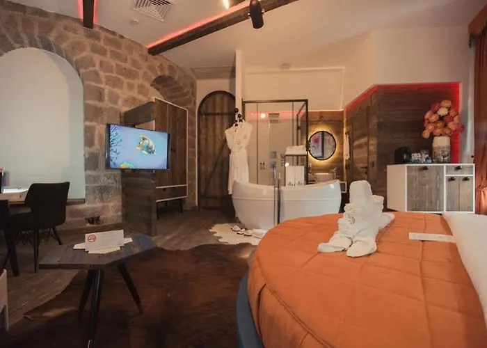 Cephanelik Boutique 3* Trabzon